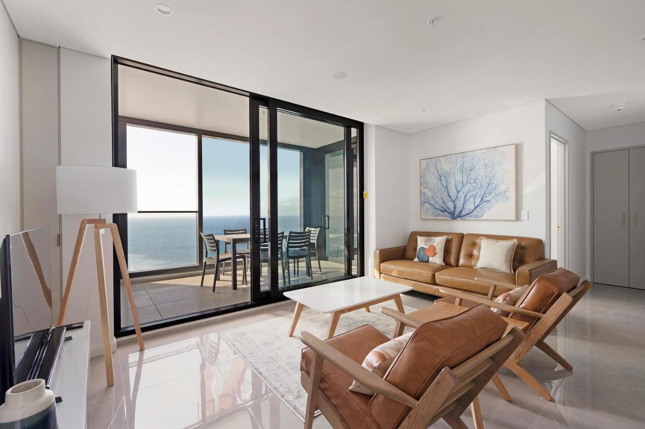 Sea View Beachfront Apartment In Surfers Gold Coast Extérieur photo