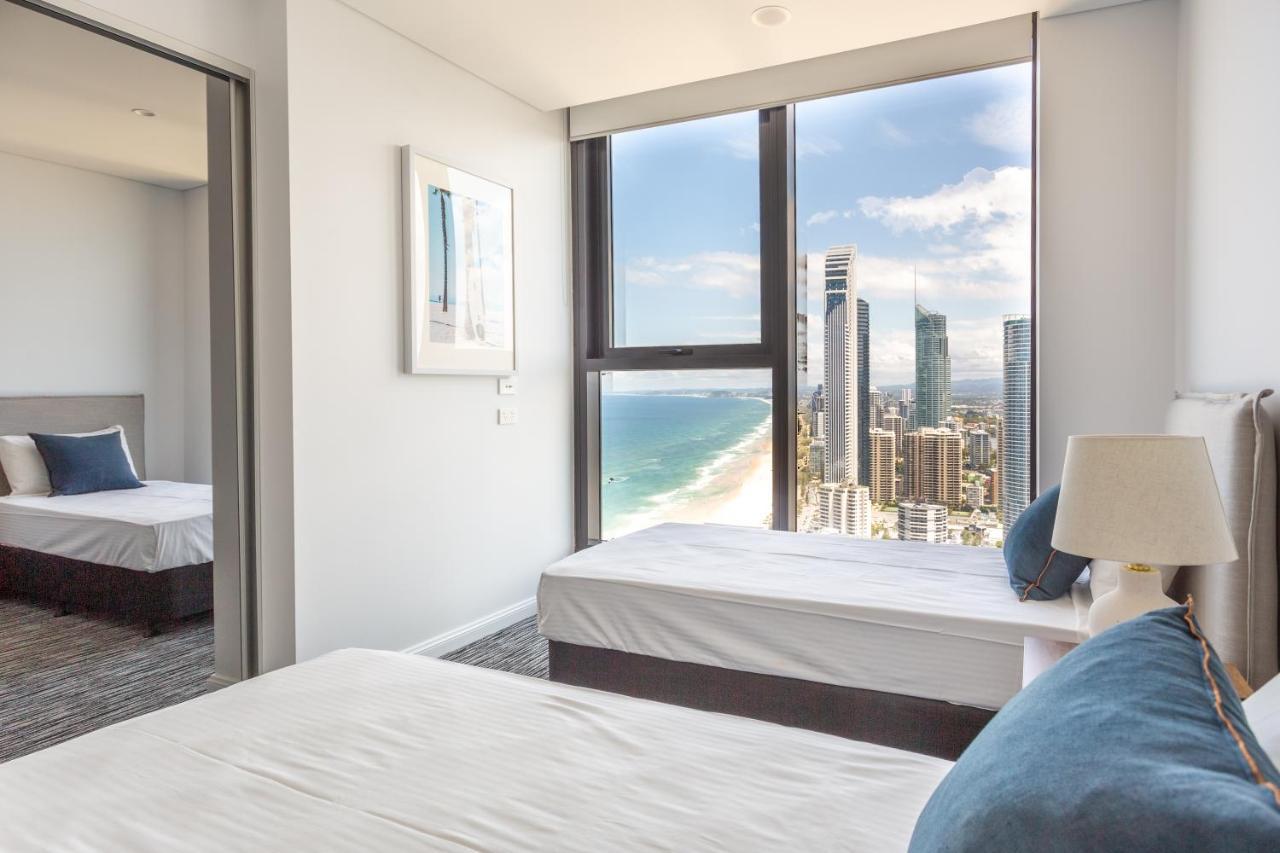 Sea View Beachfront Apartment In Surfers Gold Coast Extérieur photo