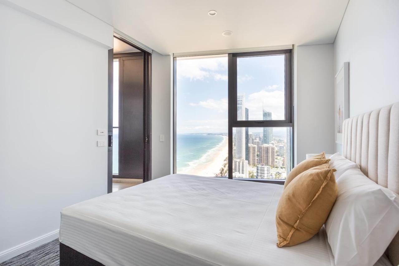 Sea View Beachfront Apartment In Surfers Gold Coast Extérieur photo
